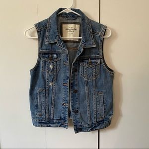 Abercrombie & Fitch Jean Jacket Vest